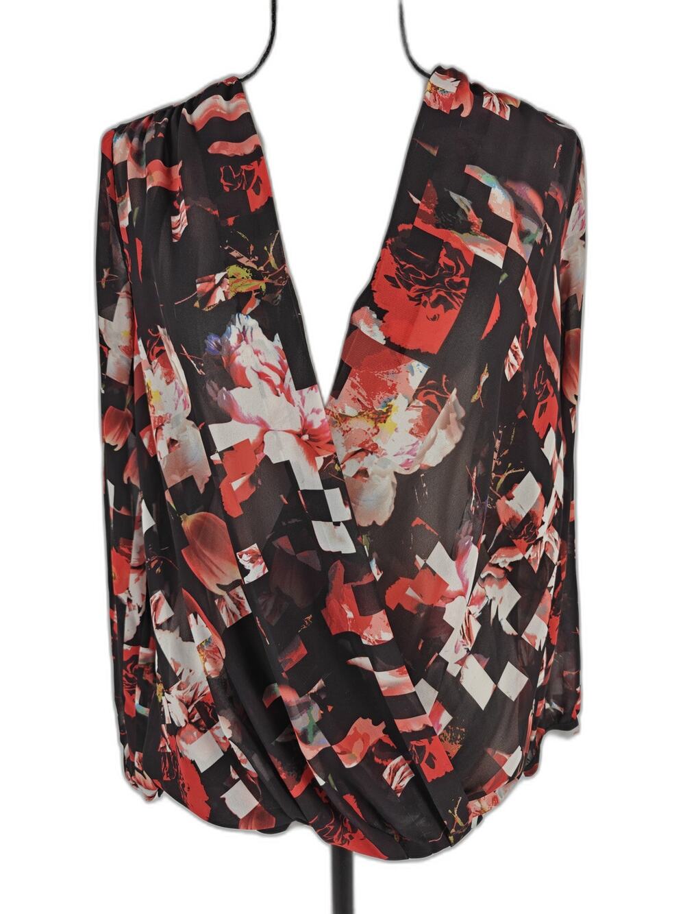 Women's Max Studio Floral Surplice Blouse Black Red Size 8